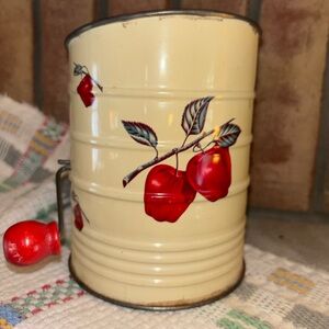 Vintage Apple Flour Sifter Hand Crank Farmhouse Kitchen Decor